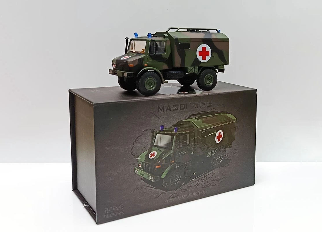 1:64 Mercedes Unimog U1300L Army Ambulance Diecast Model Truck, Military Rescue Vehicle Miniature Collectible