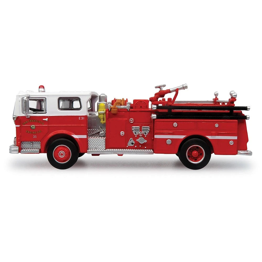 San Francisco Engine 31 Fire Truck 1:64 Diecast Model, Vintage American Fire Engine Miniature, Red Rescue Ladder Truck Alloy Collectible