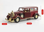 1:32 Vintage Luxury Sedan Diecast Car Model, Burgundy & Gold Classic Alloy Miniature Collectible for Retro Car Enthusiasts