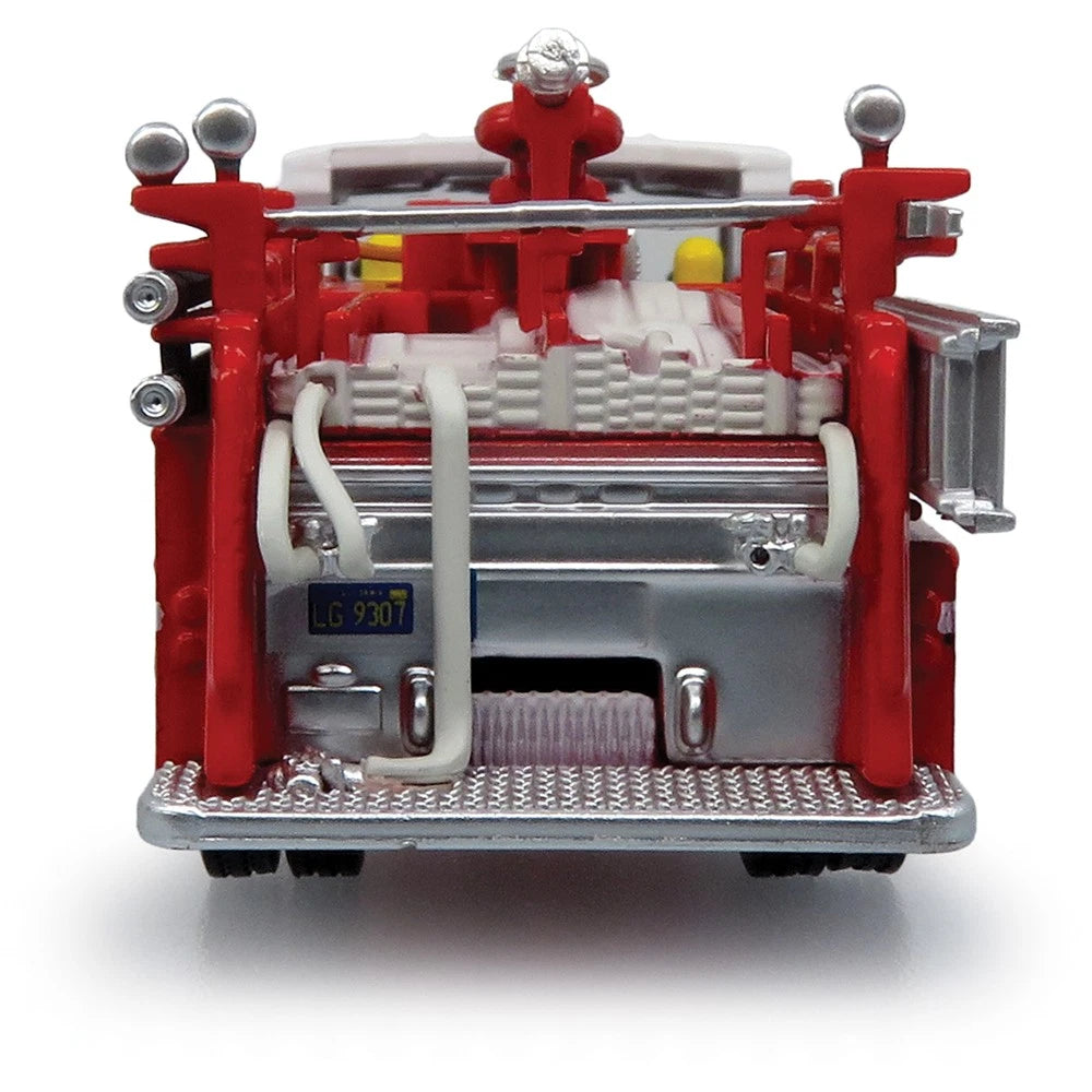 San Francisco Engine 31 Fire Truck 1:64 Diecast Model, Vintage American Fire Engine Miniature, Red Rescue Ladder Truck Alloy Collectible