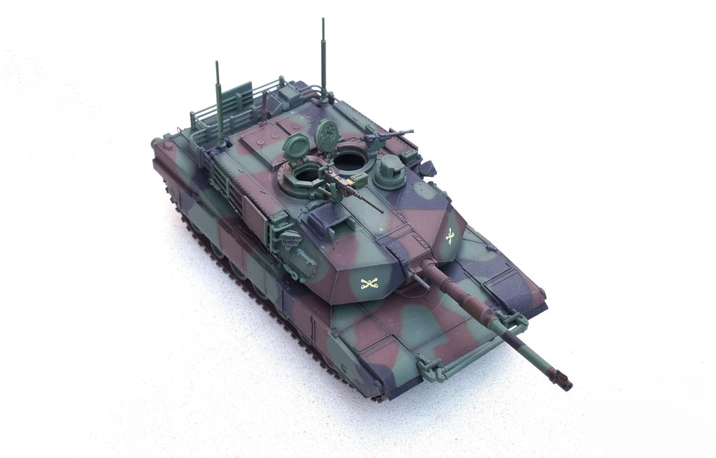M1A2 Abrams Main Battle Tank 1:64 Diecast Model, US Army Military Tank Collectible, Detailed Camouflage Abrams Tank Scale Model for Display and Collection