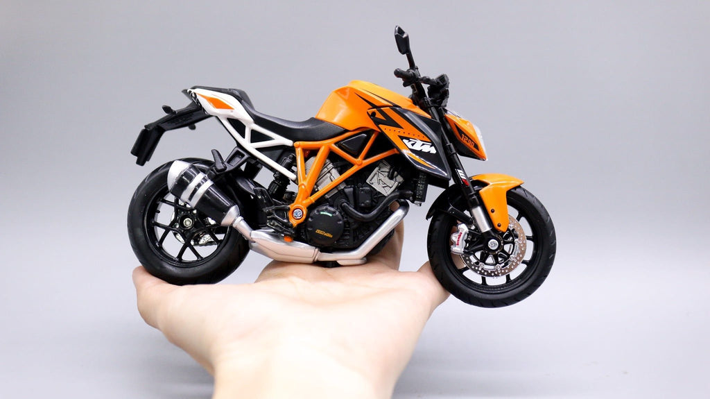 1:12 KTM 1290 Super Duke R Diecast Motorcycle Model, Orange Black Streetfighter Bike Alloy & Plastic Miniature for Collectors