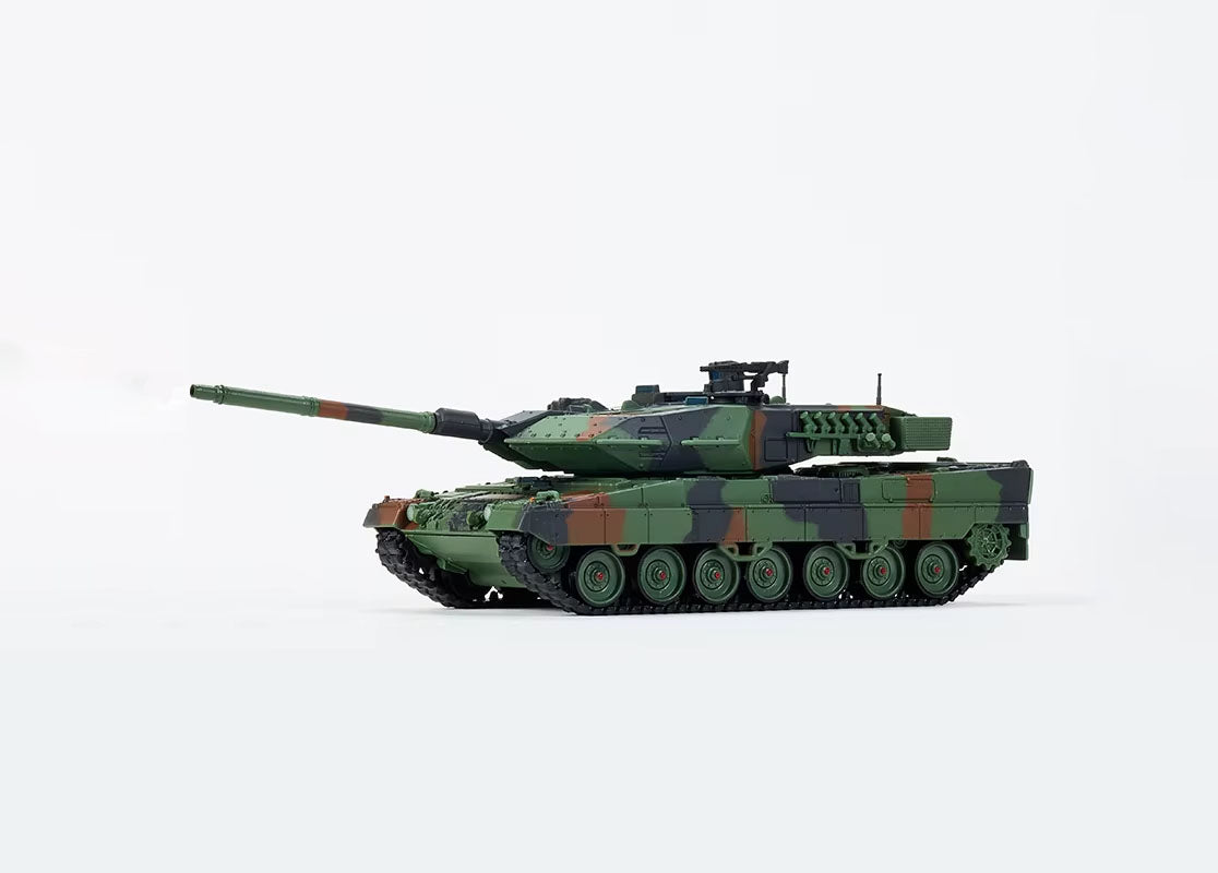 Leopard 2A6 Main Battle Tank 1:64 Diecast Model, German Army Military Tank Collectible, Detailed Camouflage Tank Scale Model for Display and Collection