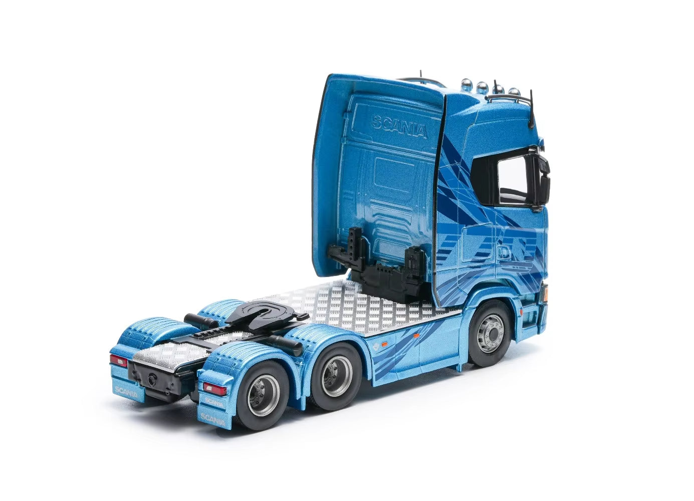 Masdi Scania 770S V8 1:64 Diecast Truck Model, Scania Semi Truck Tractor Collectible, Detailed European Truck Scale Model for Display and Collection