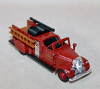 1939 Ward LaFrance Fire Truck 1:64 Diecast Model, Vintage American Fire Engine Ladder Truck Miniature Alloy Collectible